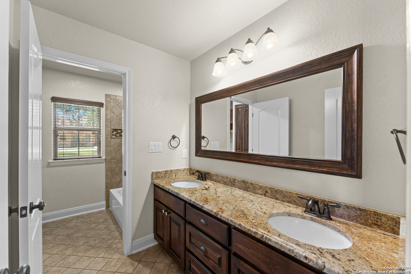 149 Copper Creek
