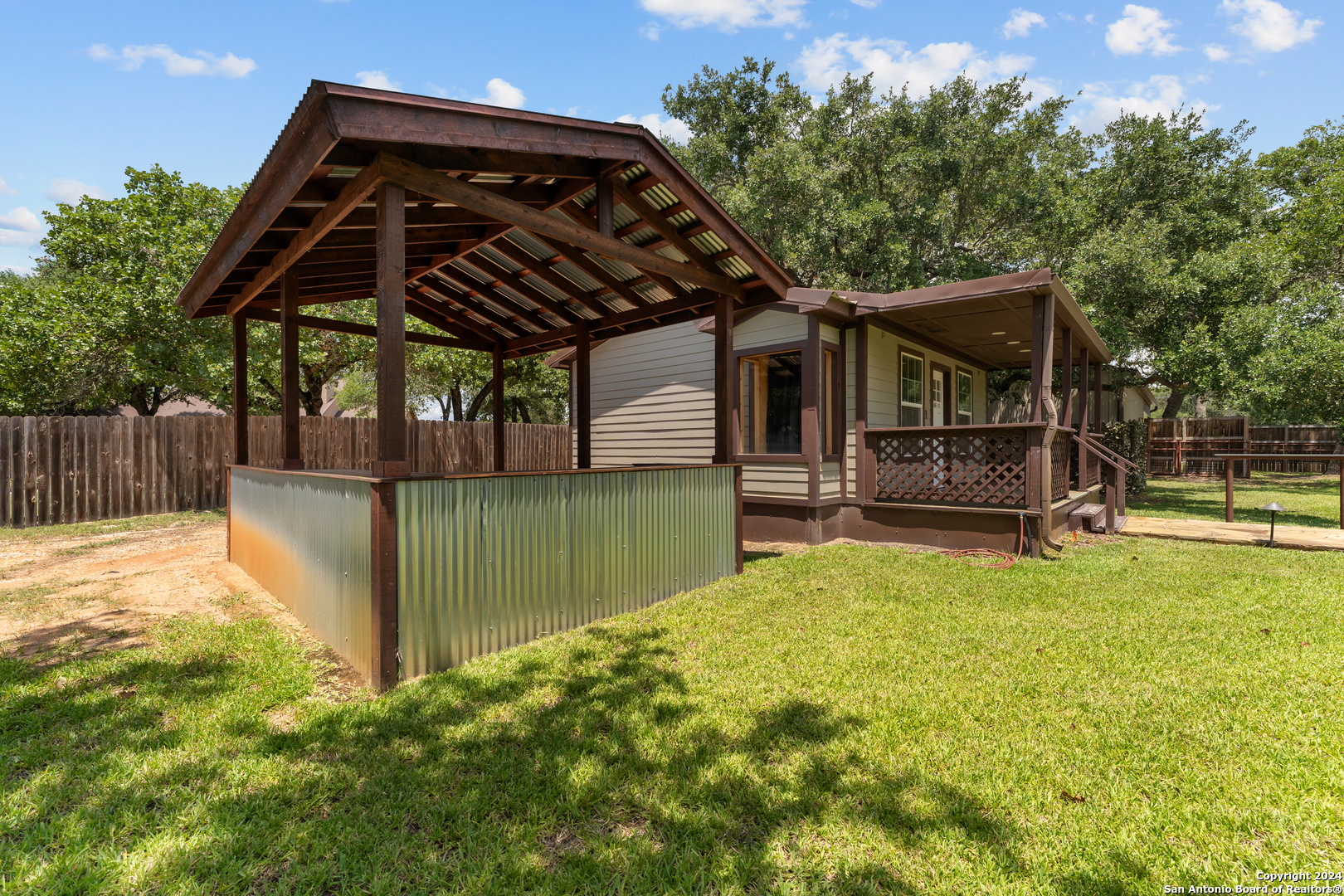 149 Copper Creek