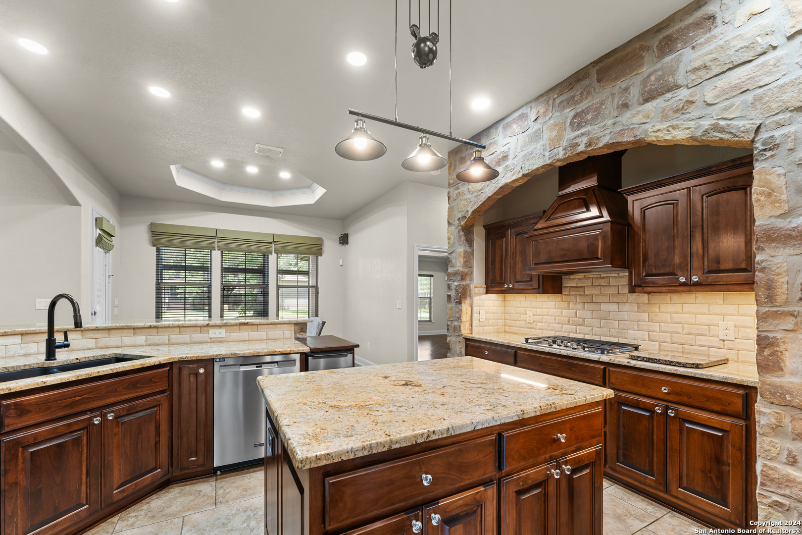 149 Copper Creek