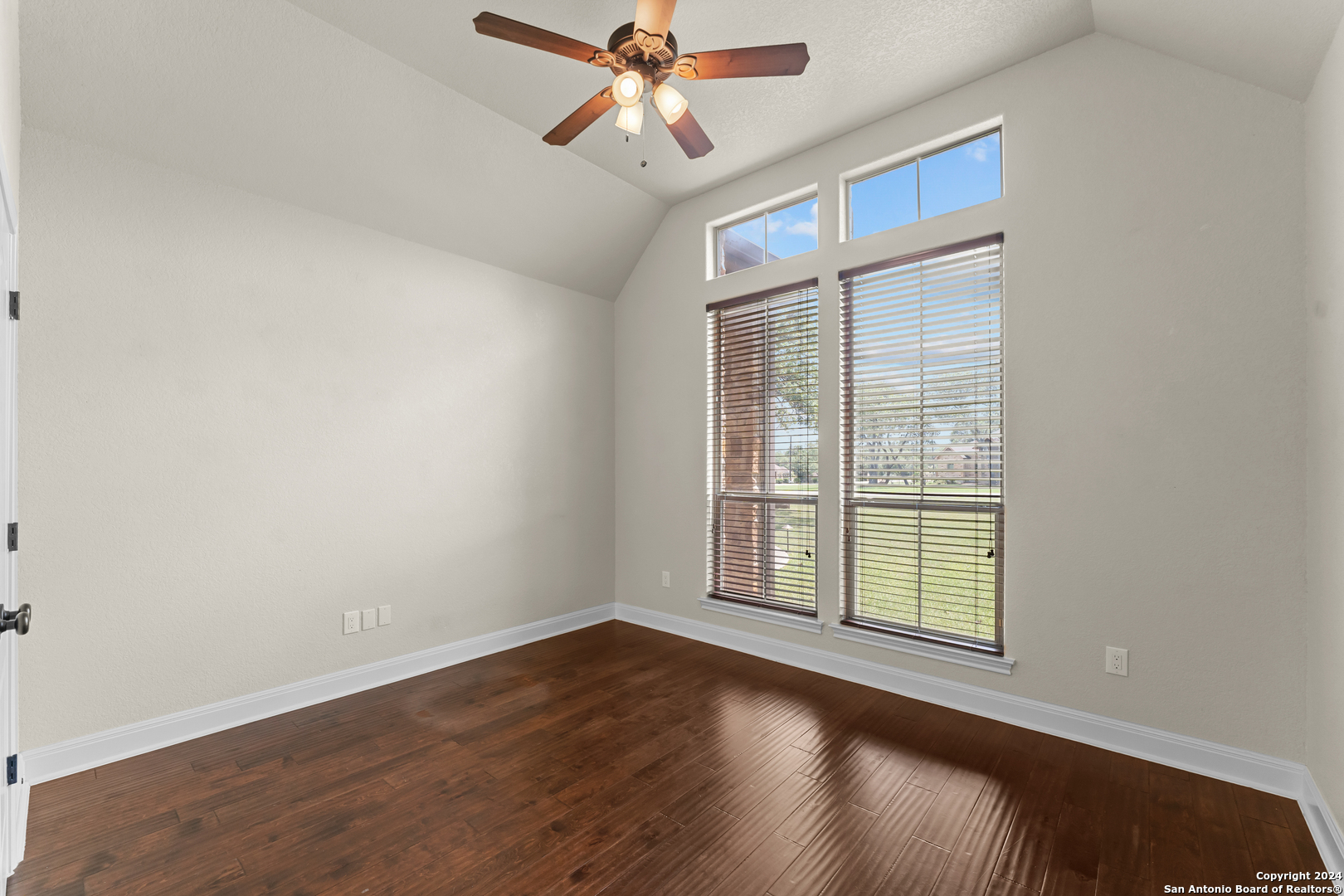 149 Copper Creek