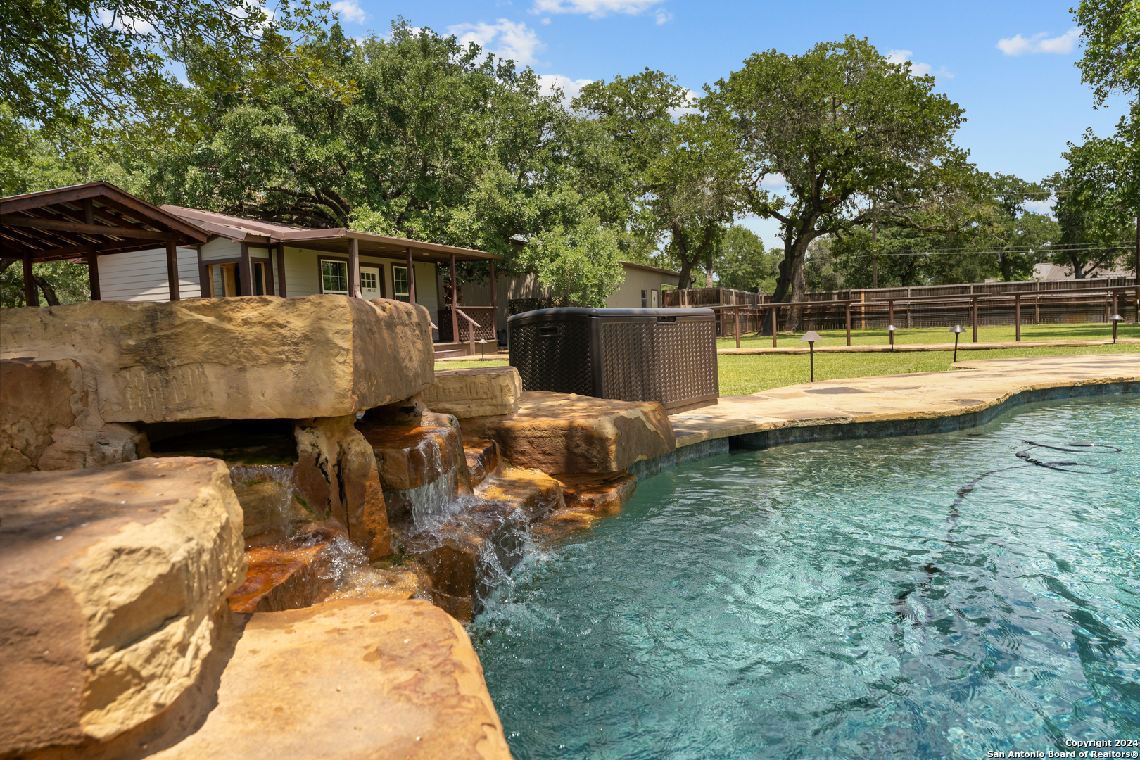 149 Copper Creek
