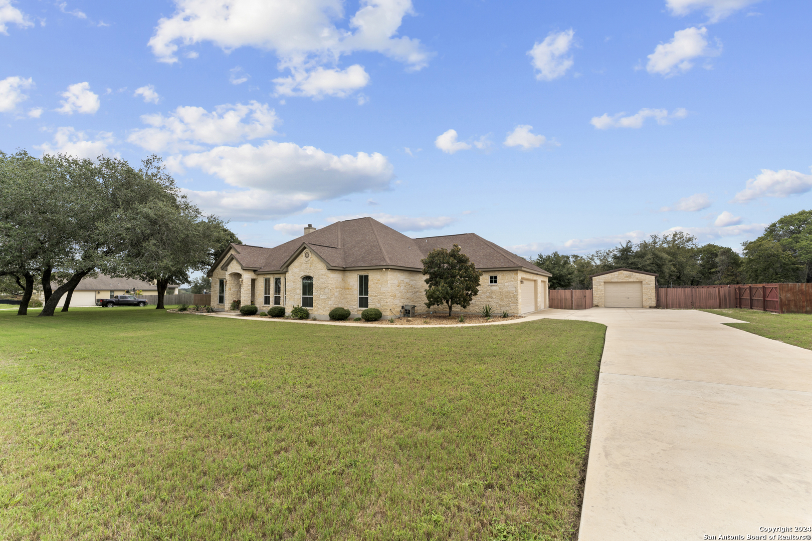 133 VINTAGE RANCH CIR