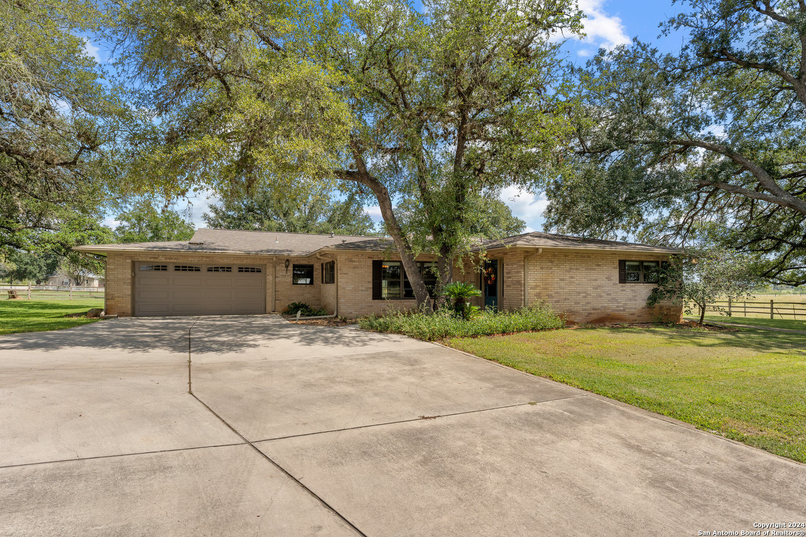 435 PINE MEADOW RD
