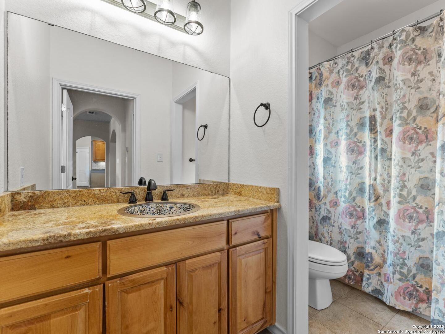 1448 Country Hills
