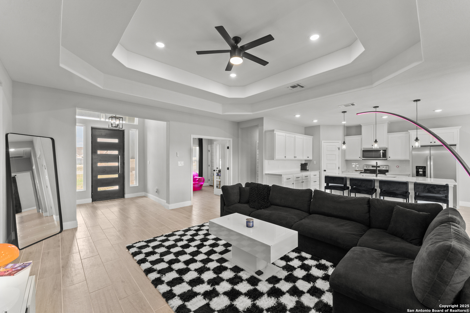 113 Pine Valley