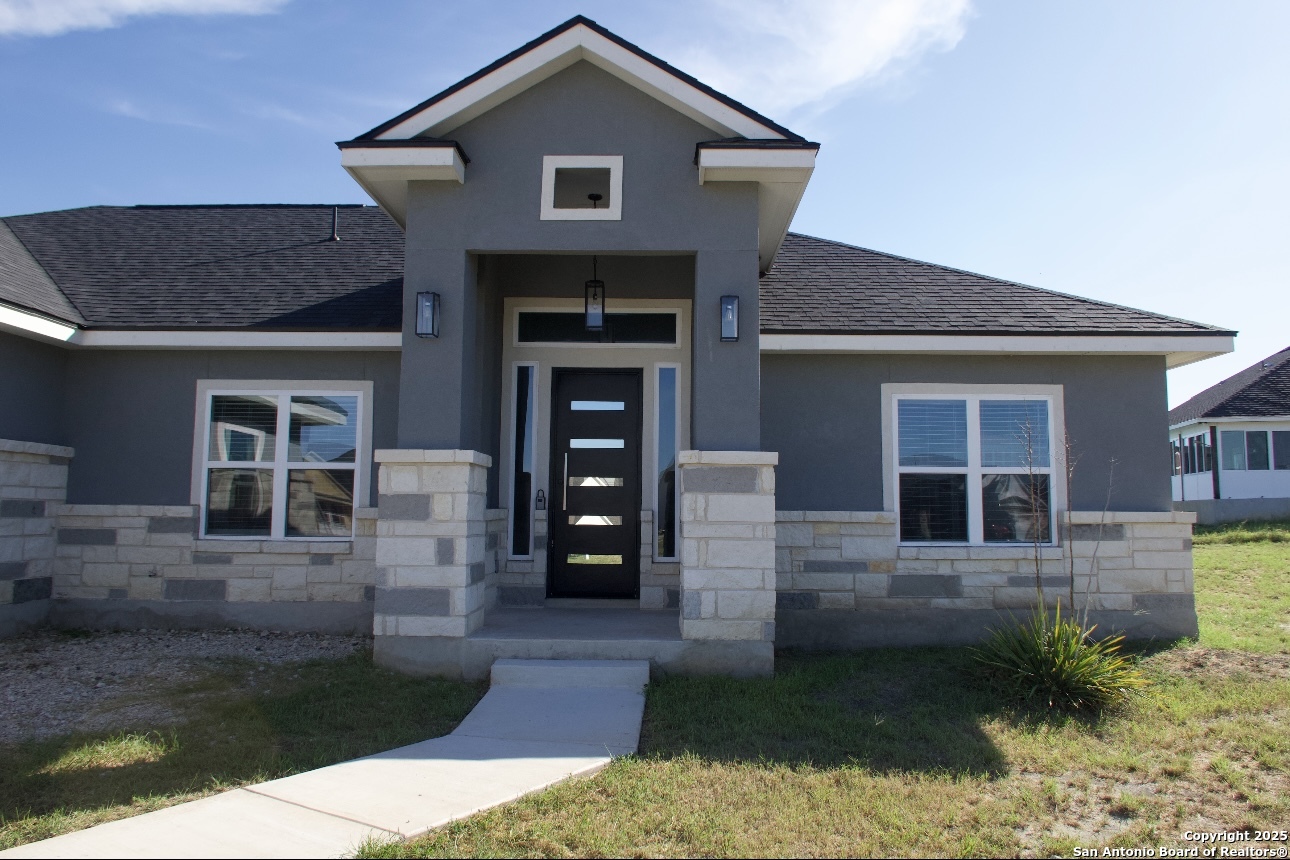 113 Pine Valley