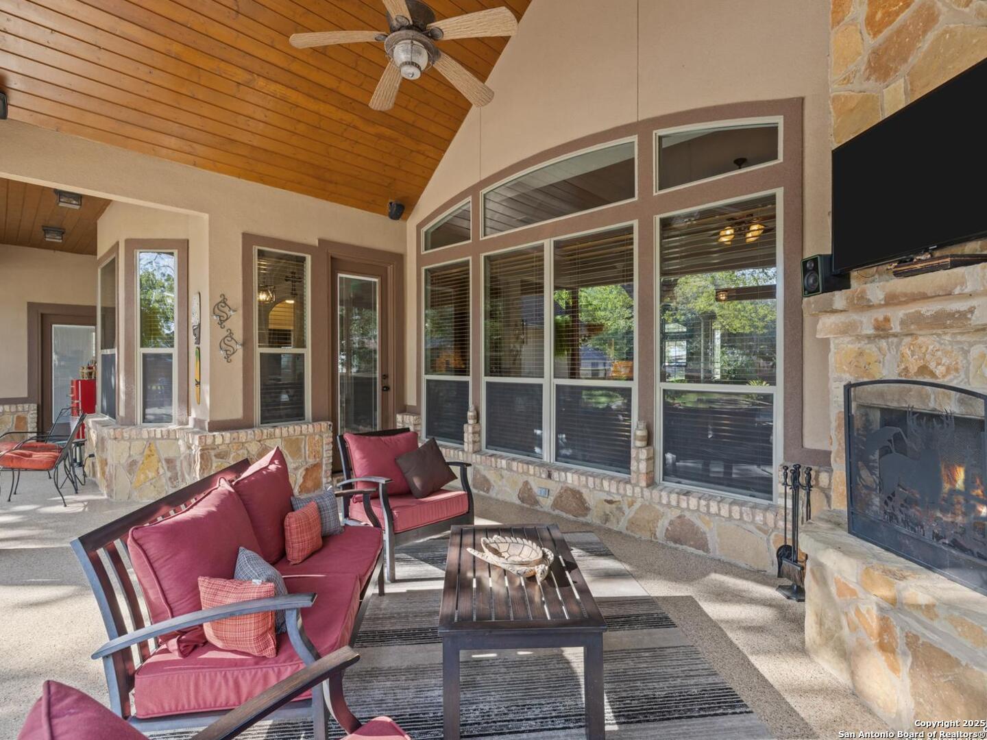 157 Copper Ridge