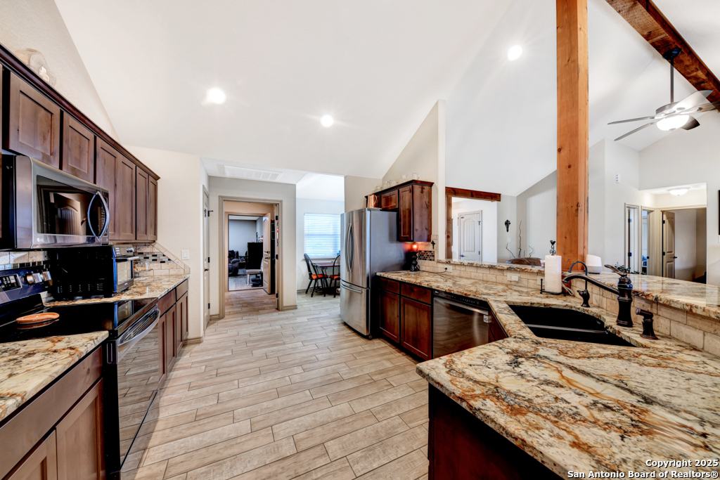 157 Turnberry