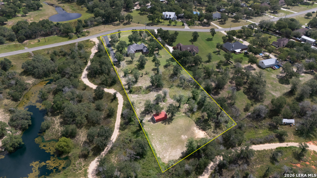 124 ROSEWOOD DR