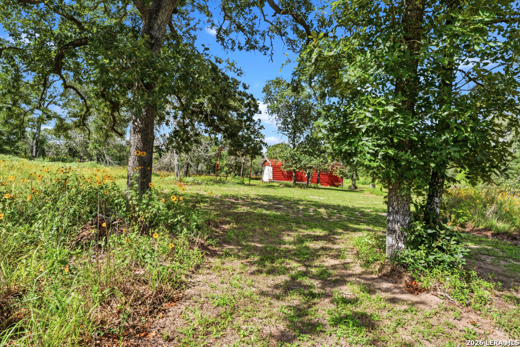 124 ROSEWOOD DR