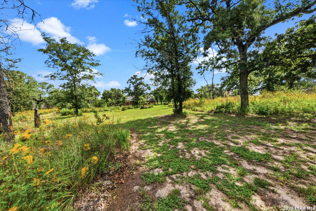 124 ROSEWOOD DR