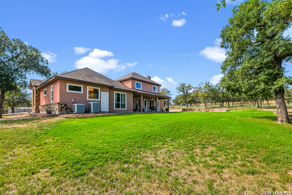 507 ENCHANTED OAK DR