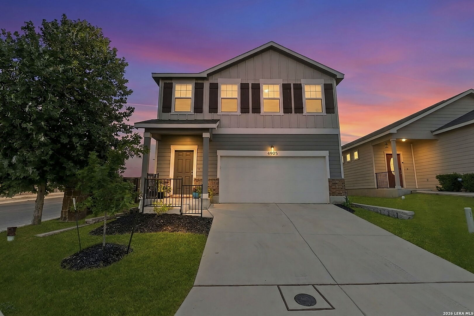 4905 Hallies Garden St Hedwig TX
