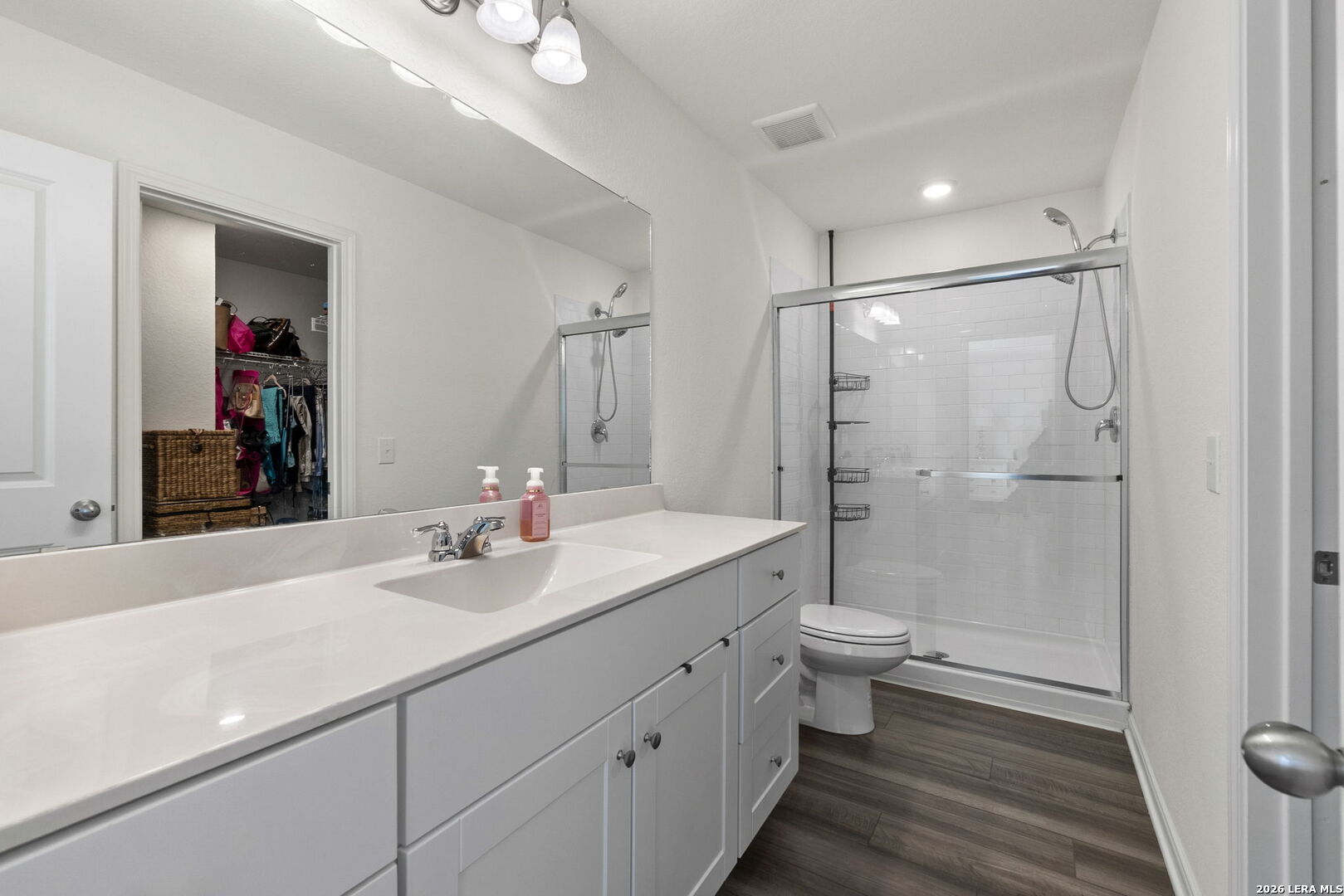 4905 Hallies Garden