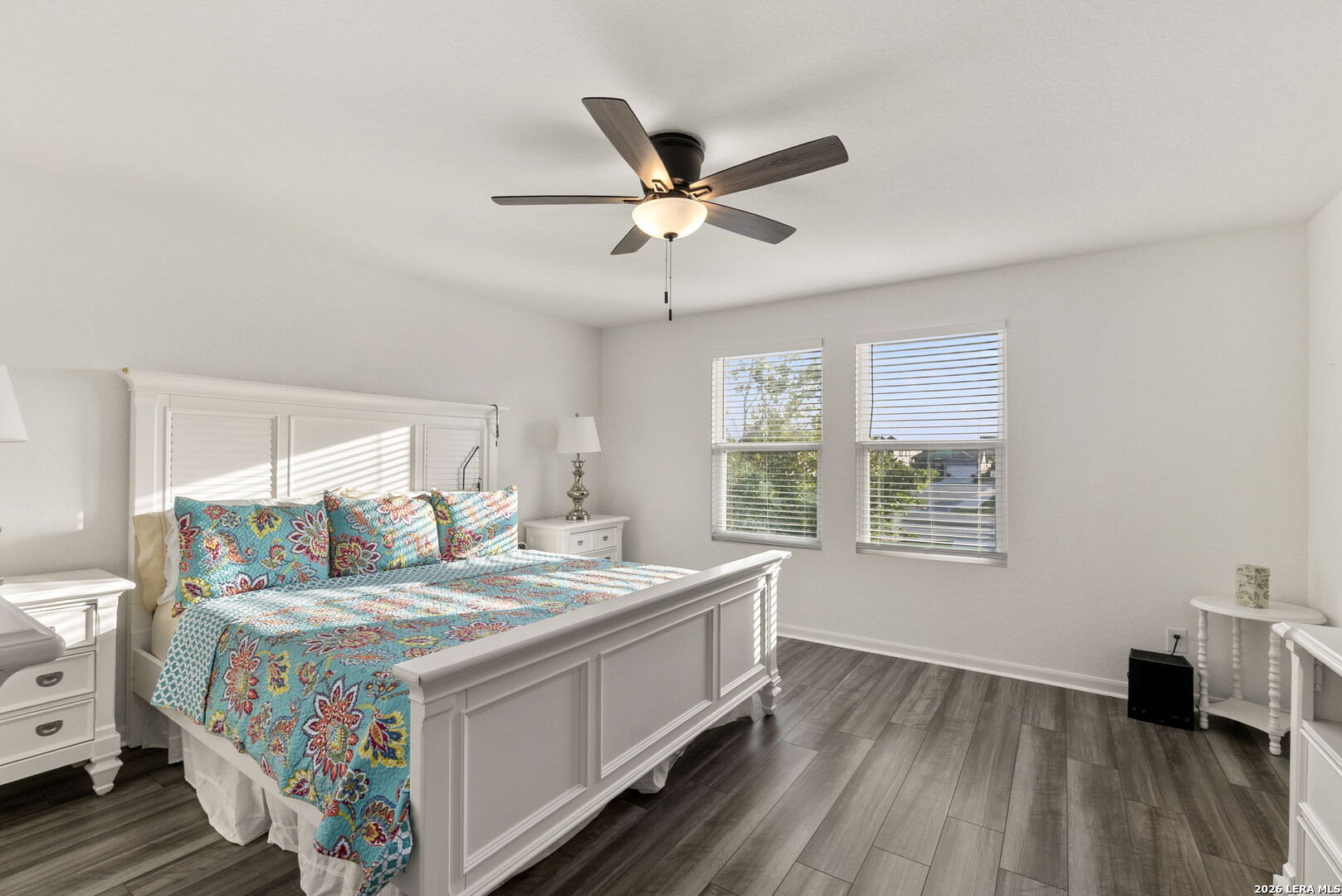 4905 Hallies Garden