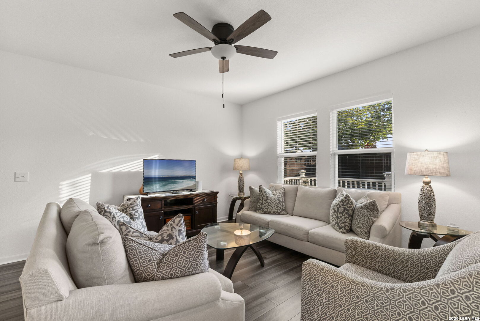4905 Hallies Garden