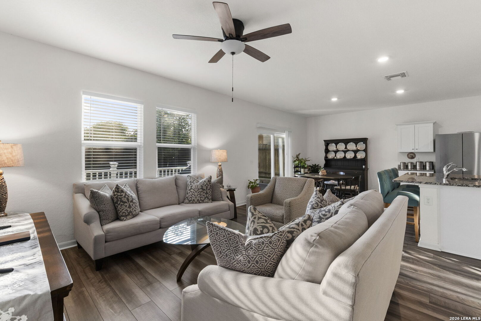 4905 Hallies Garden
