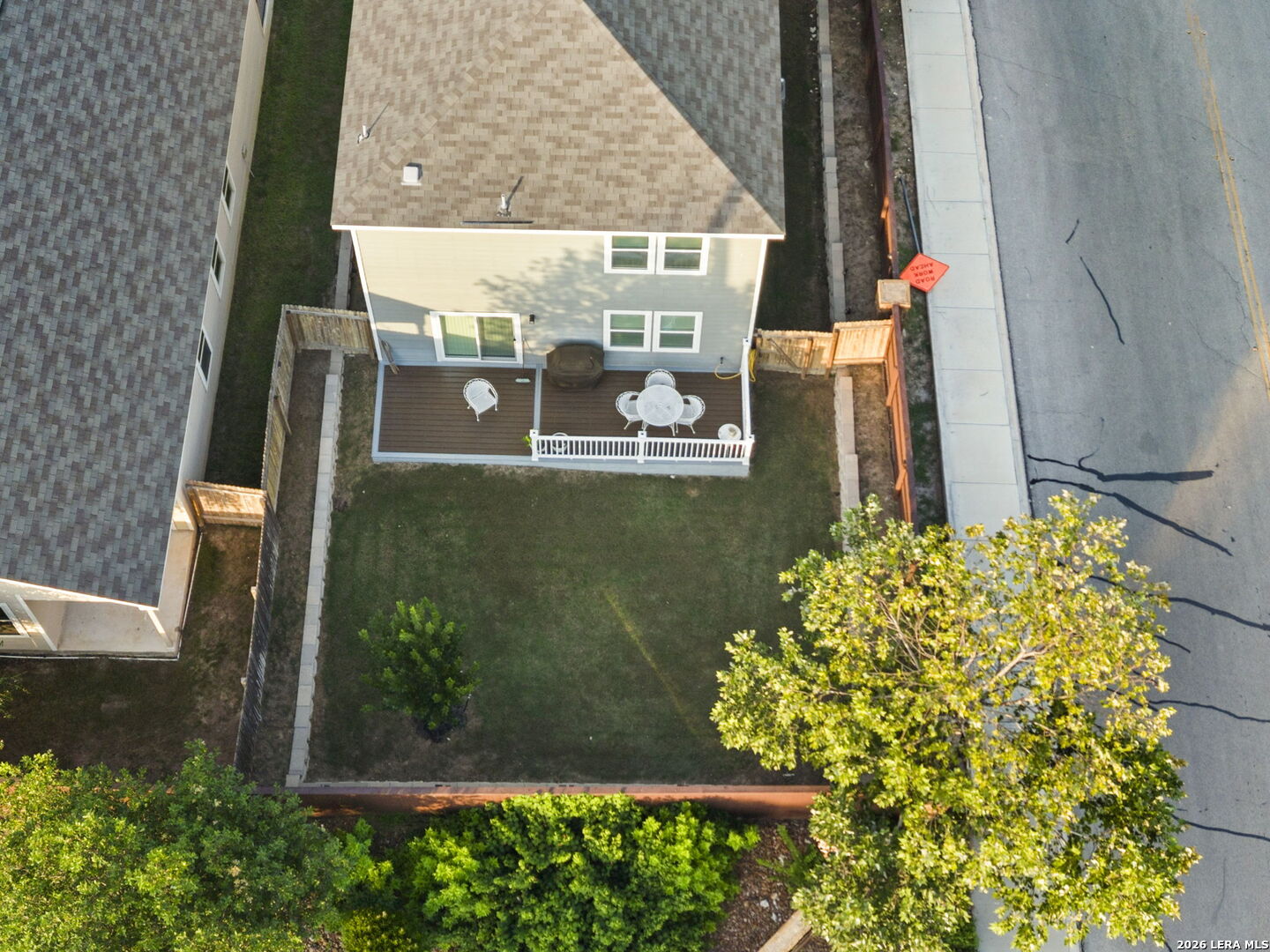 4905 Hallies Garden