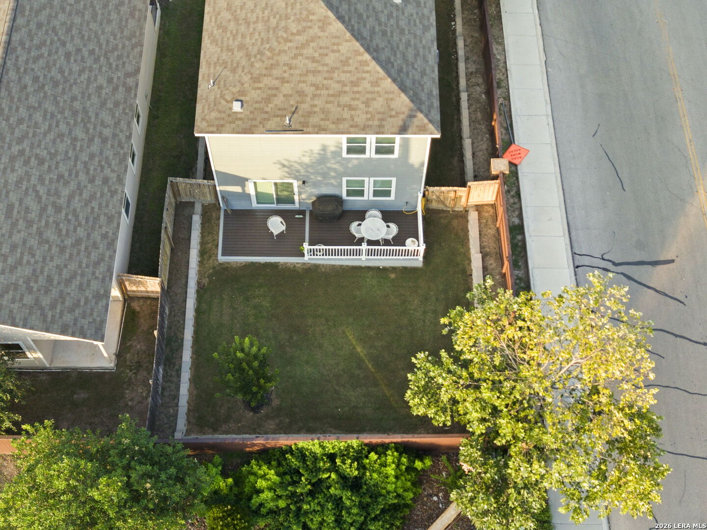 4905 Hallies Garden