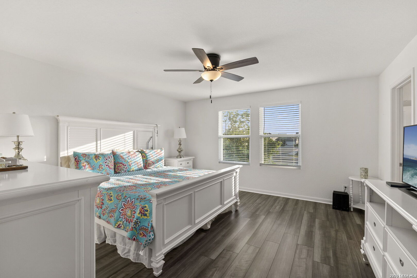 4905 Hallies Garden