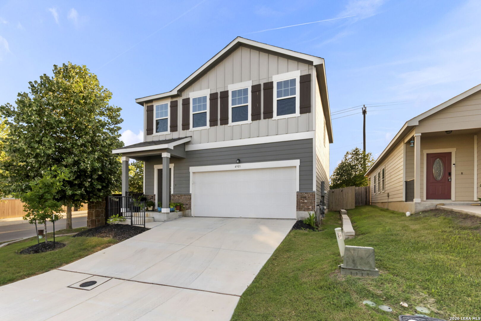 4905 Hallies Garden