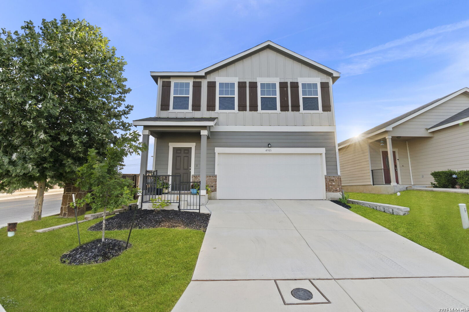 4905 Hallies Garden