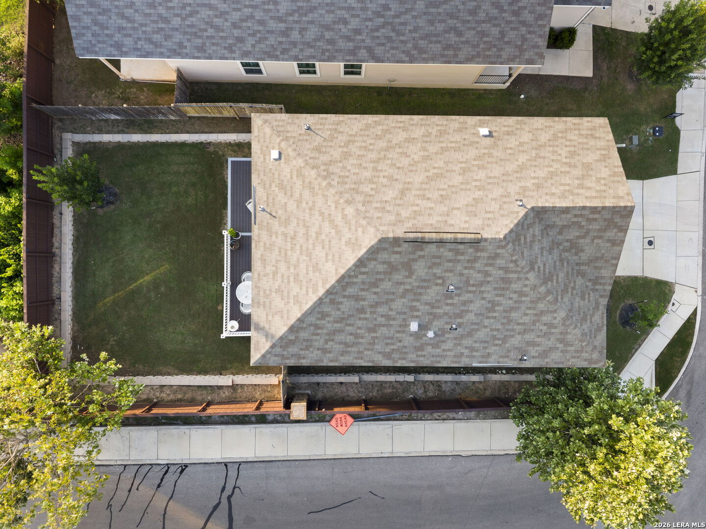 4905 Hallies Garden