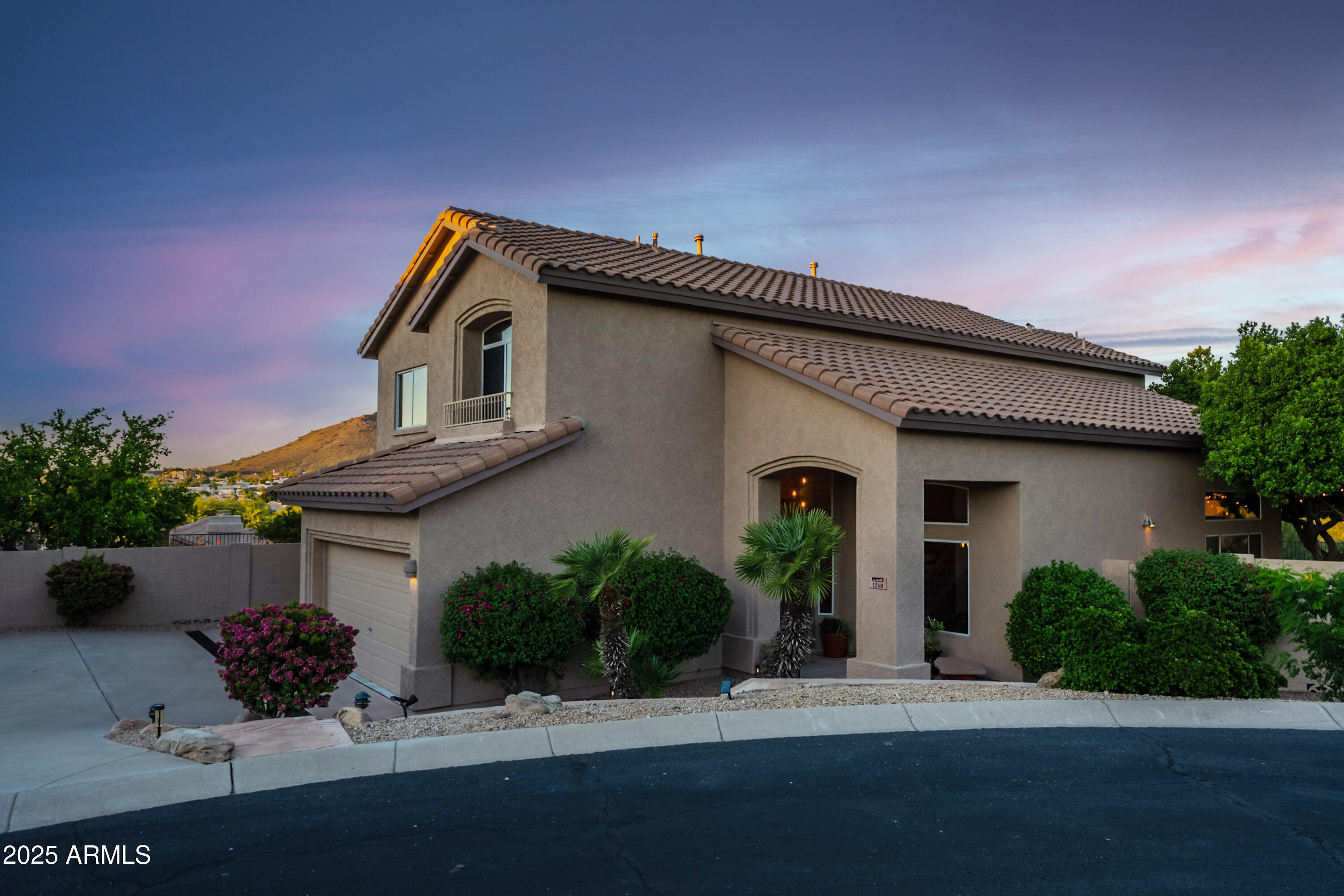 1248 E VICTOR HUGO Avenue, Phoenix