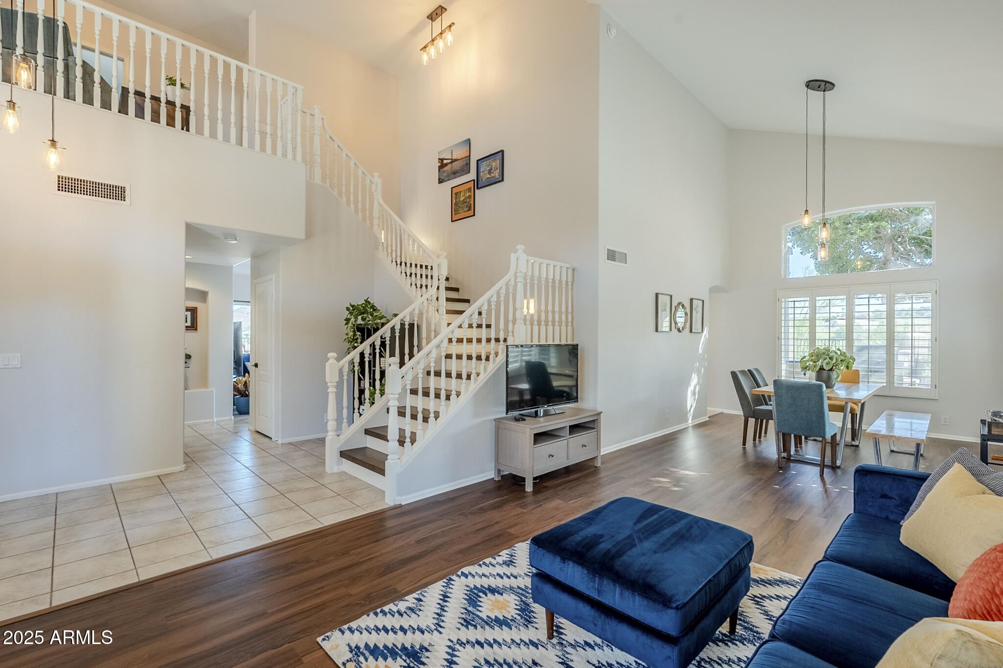 1248 E VICTOR HUGO Avenue, Phoenix