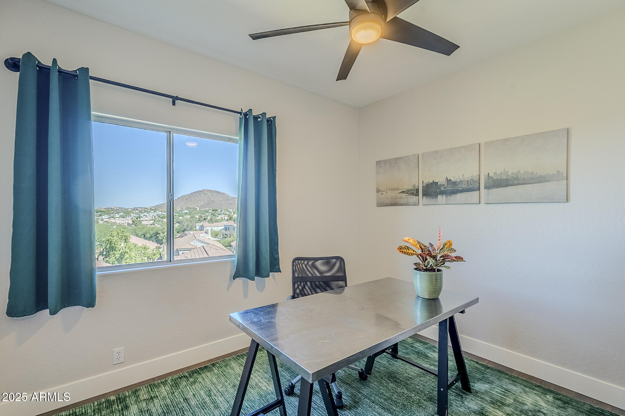 1248 E VICTOR HUGO Avenue, Phoenix