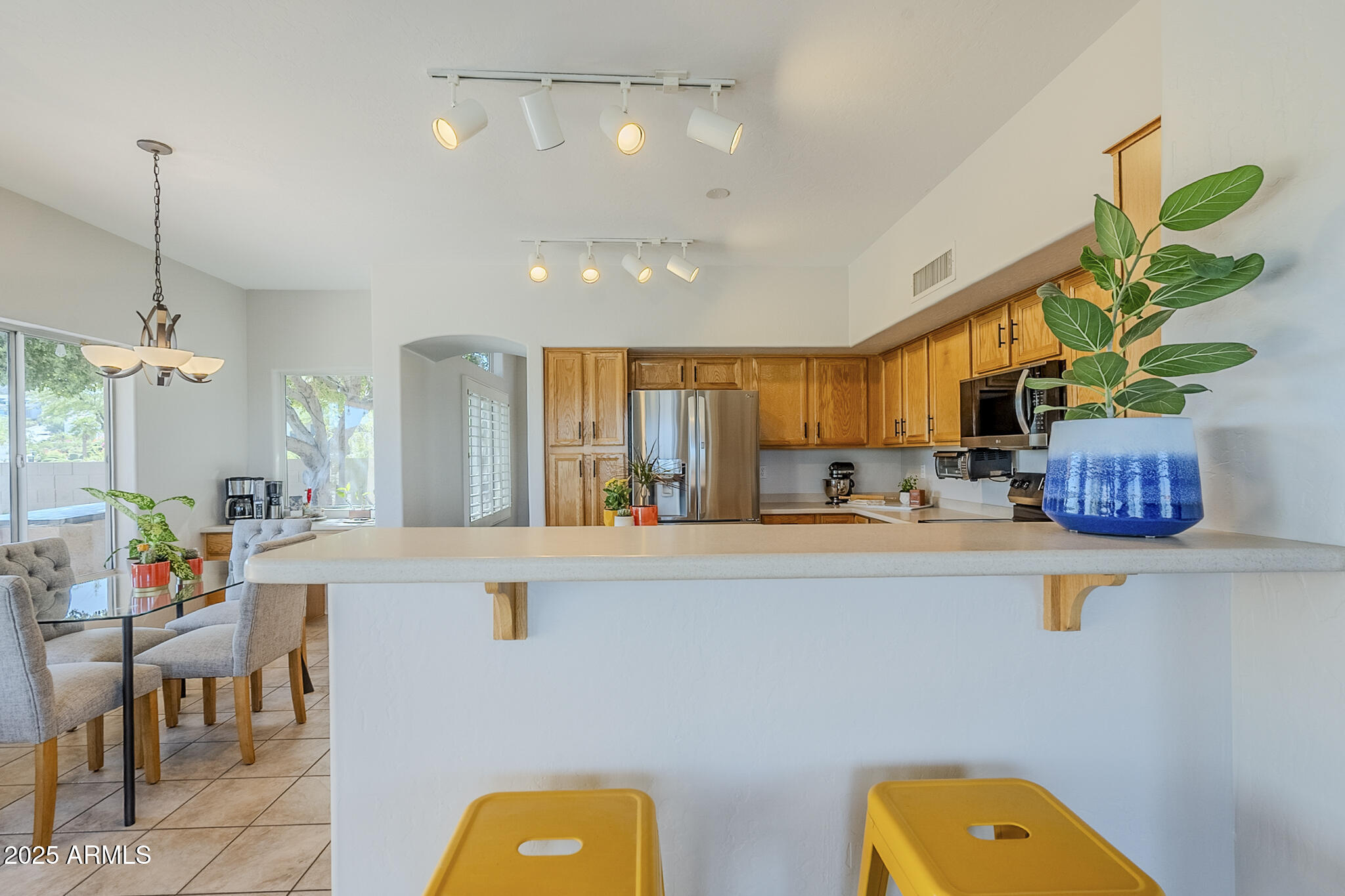 1248 E VICTOR HUGO Avenue, Phoenix