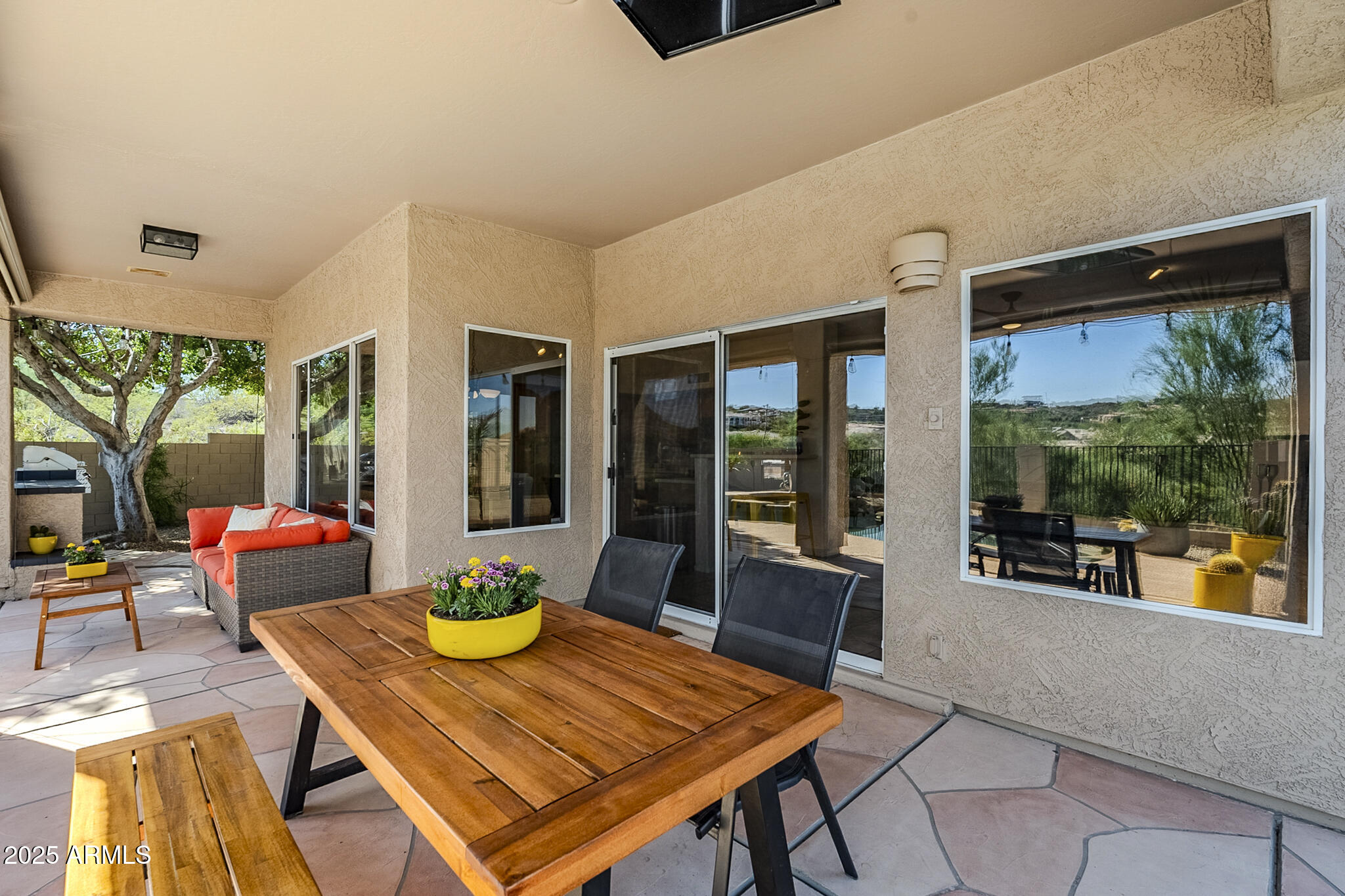 1248 E VICTOR HUGO Avenue, Phoenix