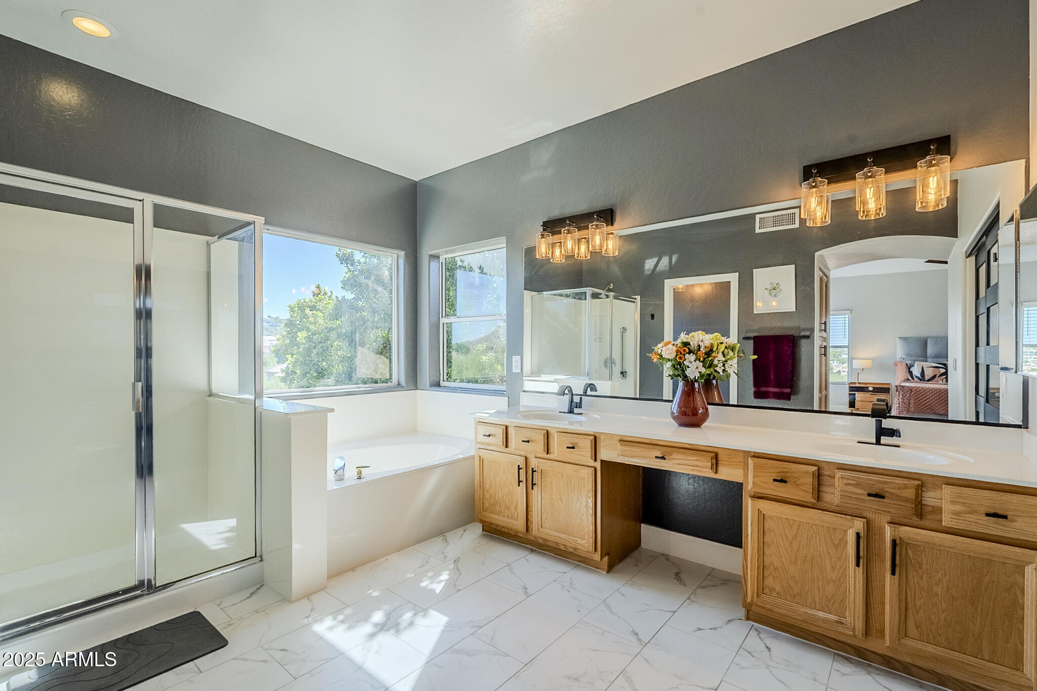 1248 E VICTOR HUGO Avenue, Phoenix