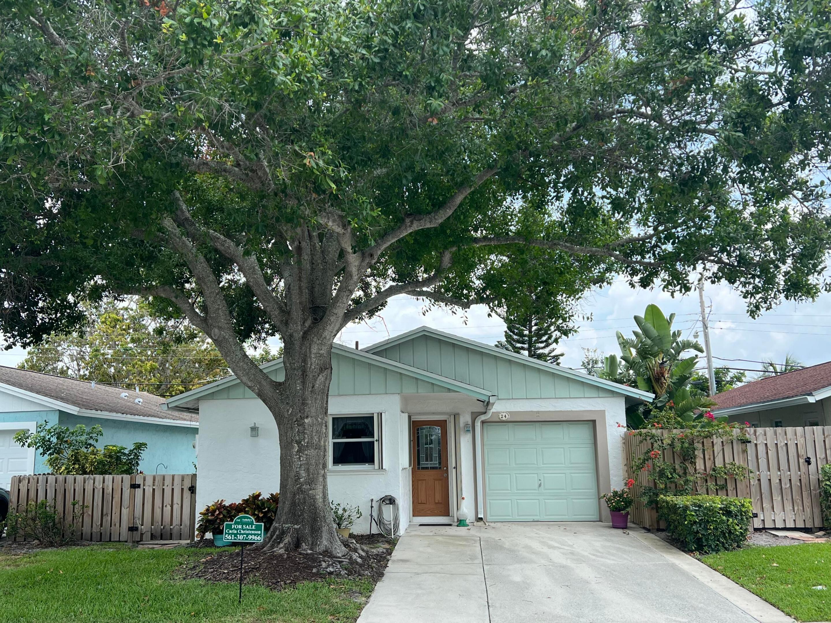 141 E Riverside Drive Unit: 24