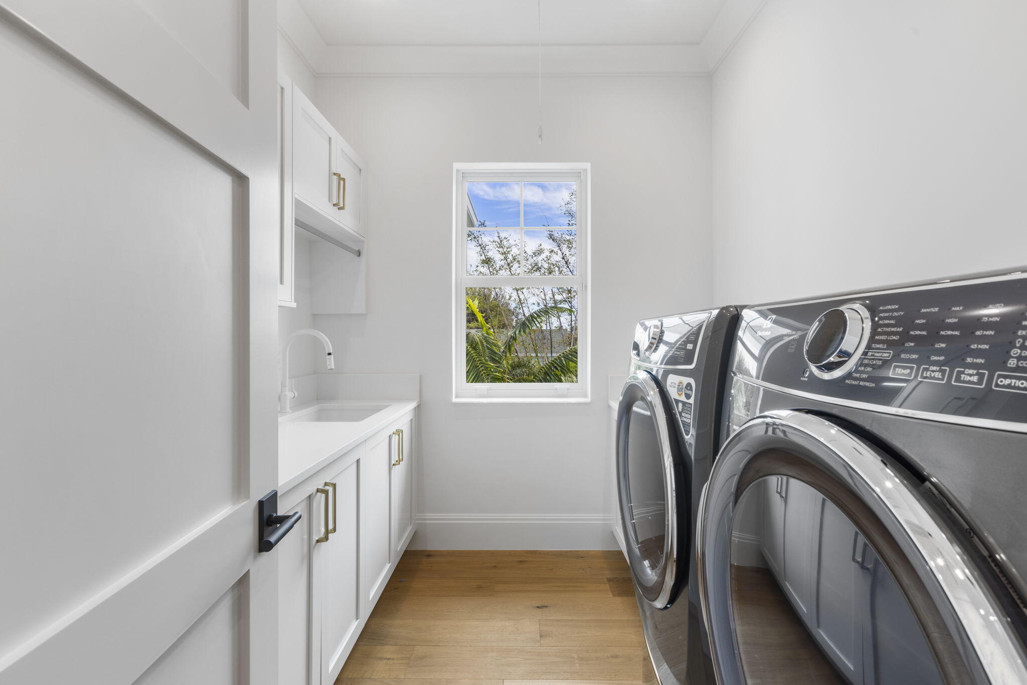 1300 Peninsular Road