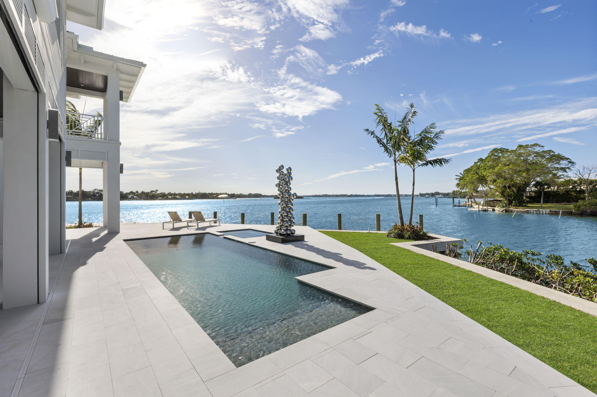 1300 Peninsular Road