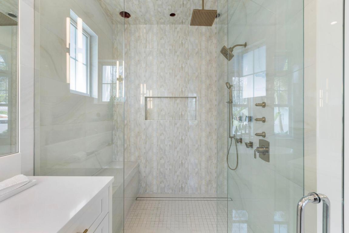 1300 Peninsular Road