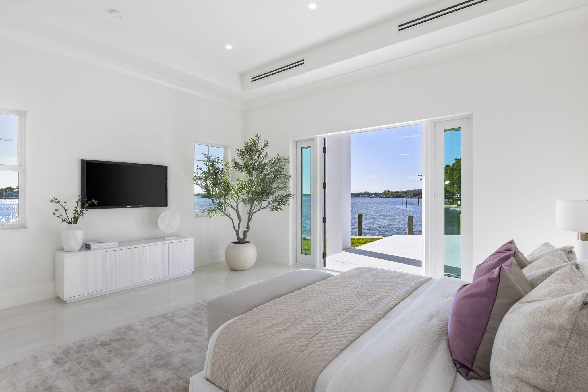 1300 Peninsular Road