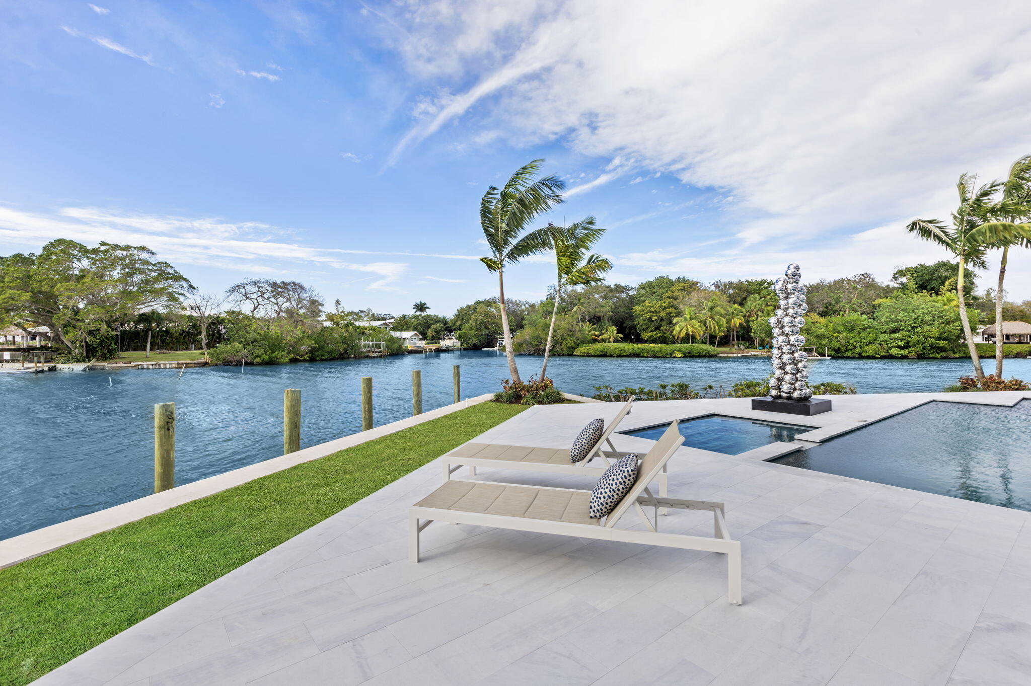 1300 Peninsular Road