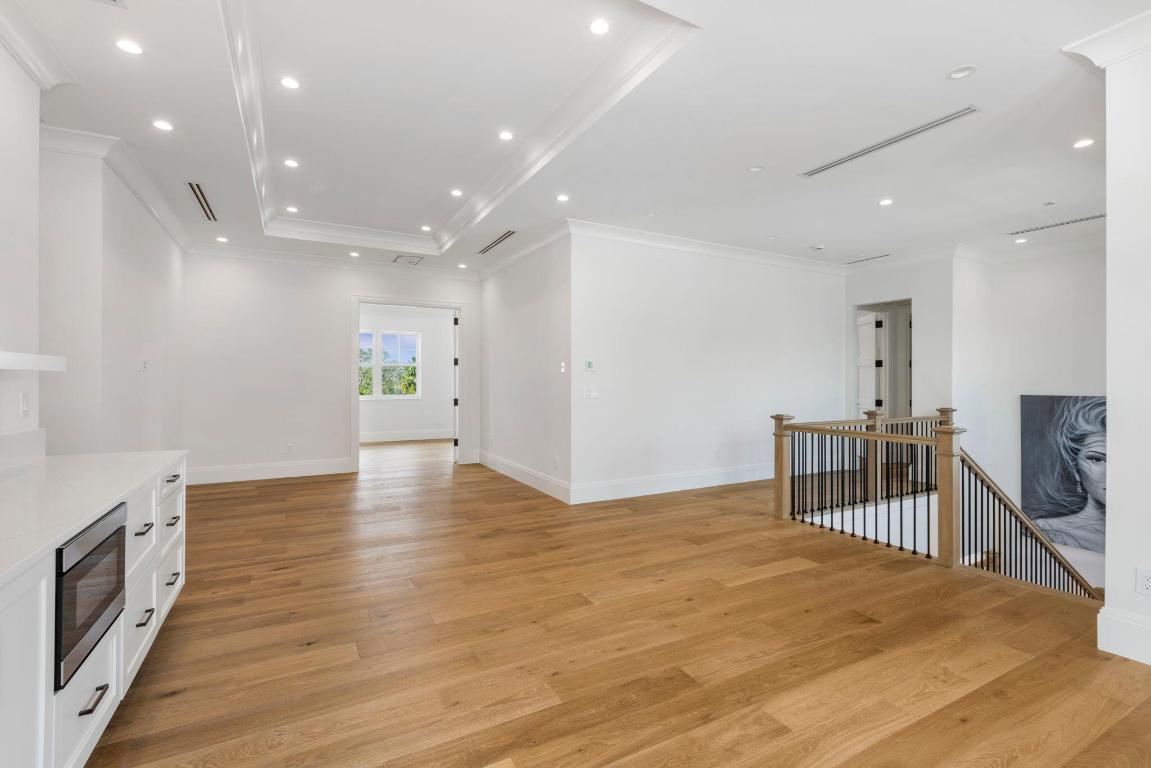 1300 Peninsular Road