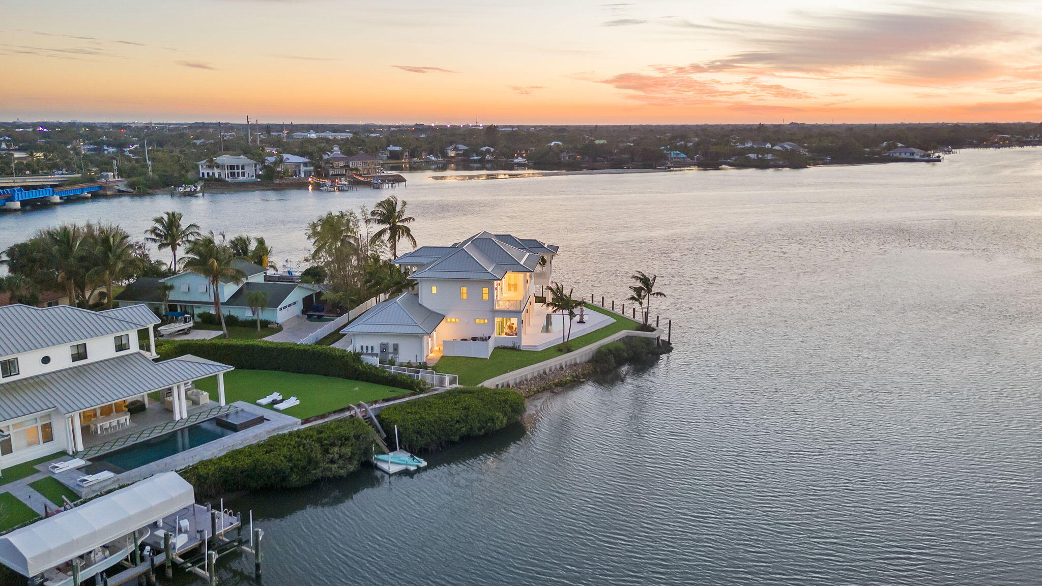 1300 Peninsular Road