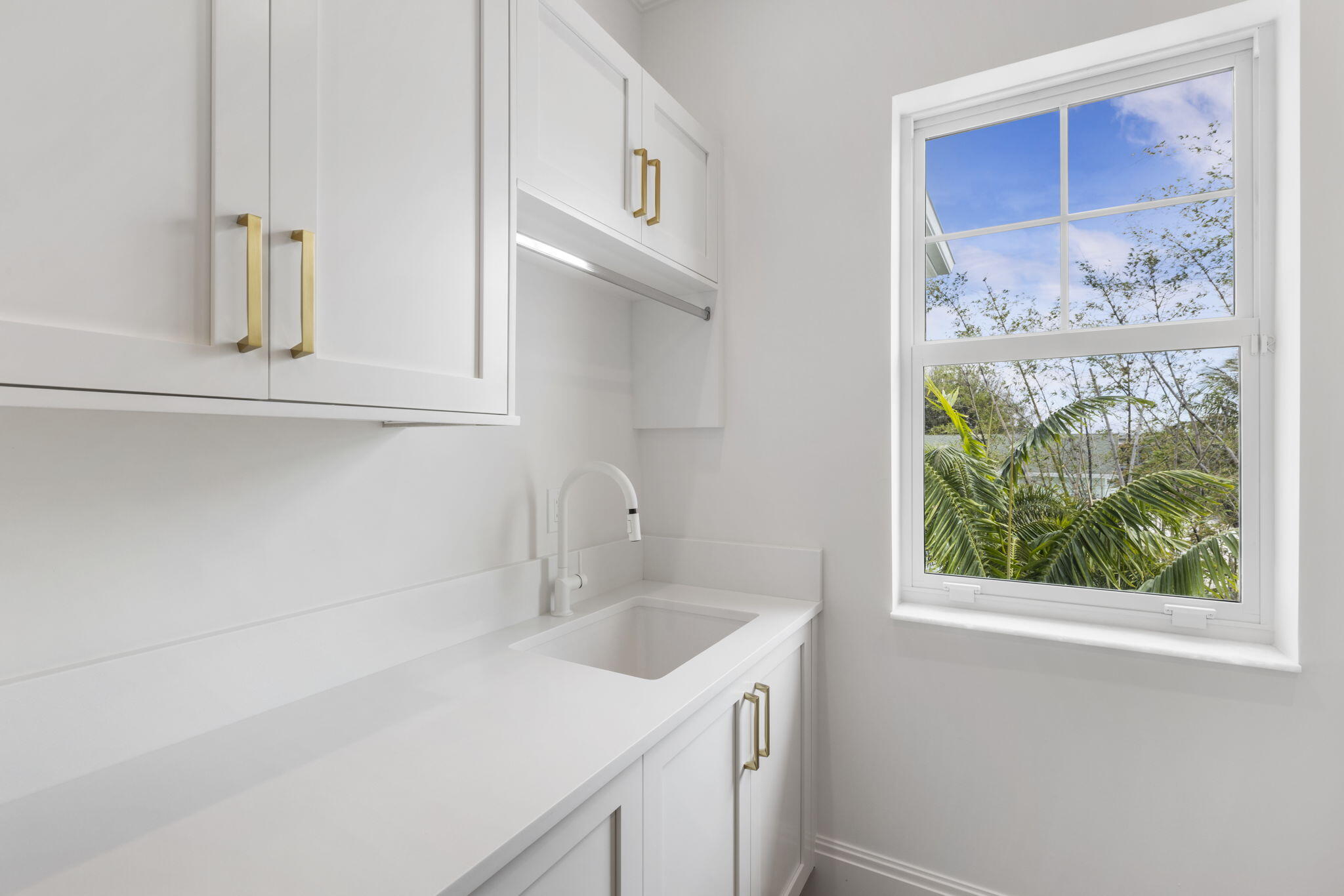 1300 Peninsular Road