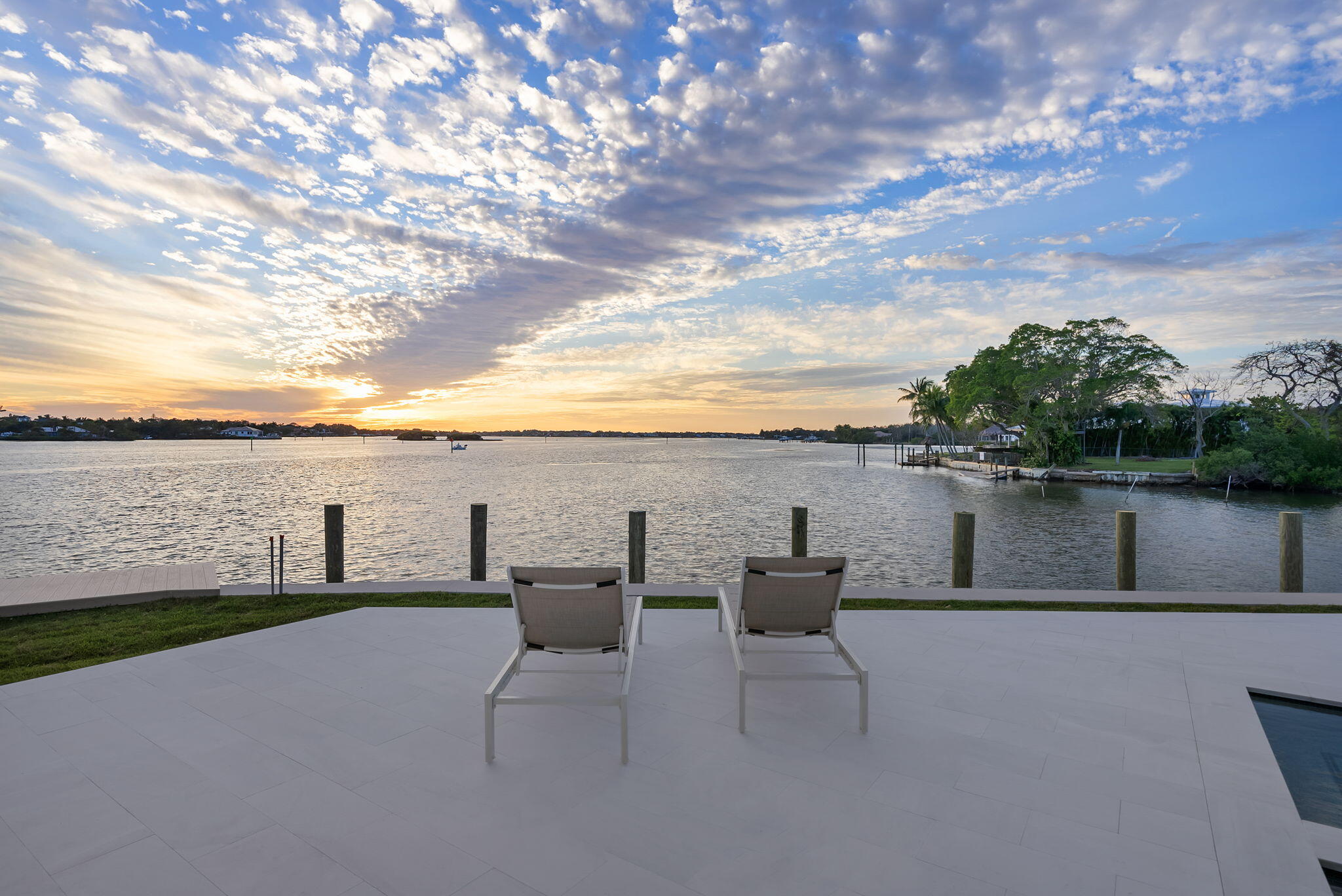 1300 Peninsular Road