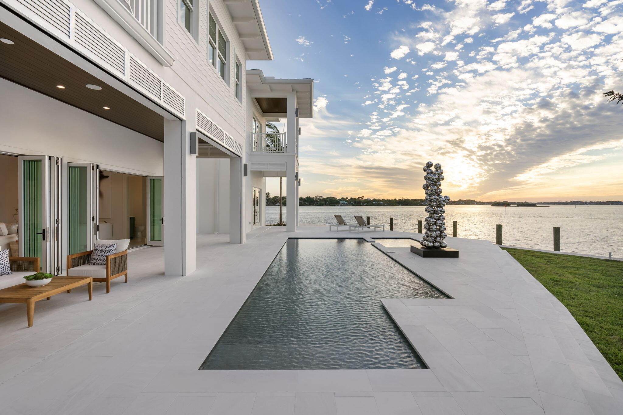 1300 Peninsular Road