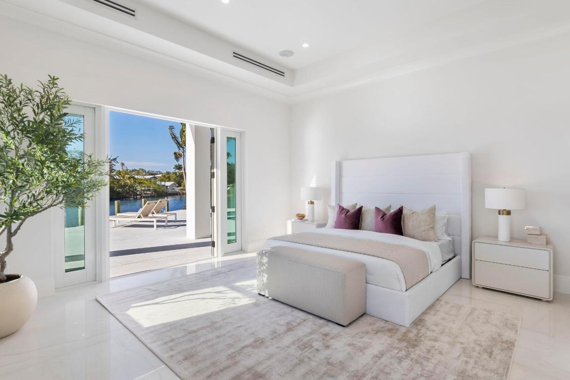 1300 Peninsular Road