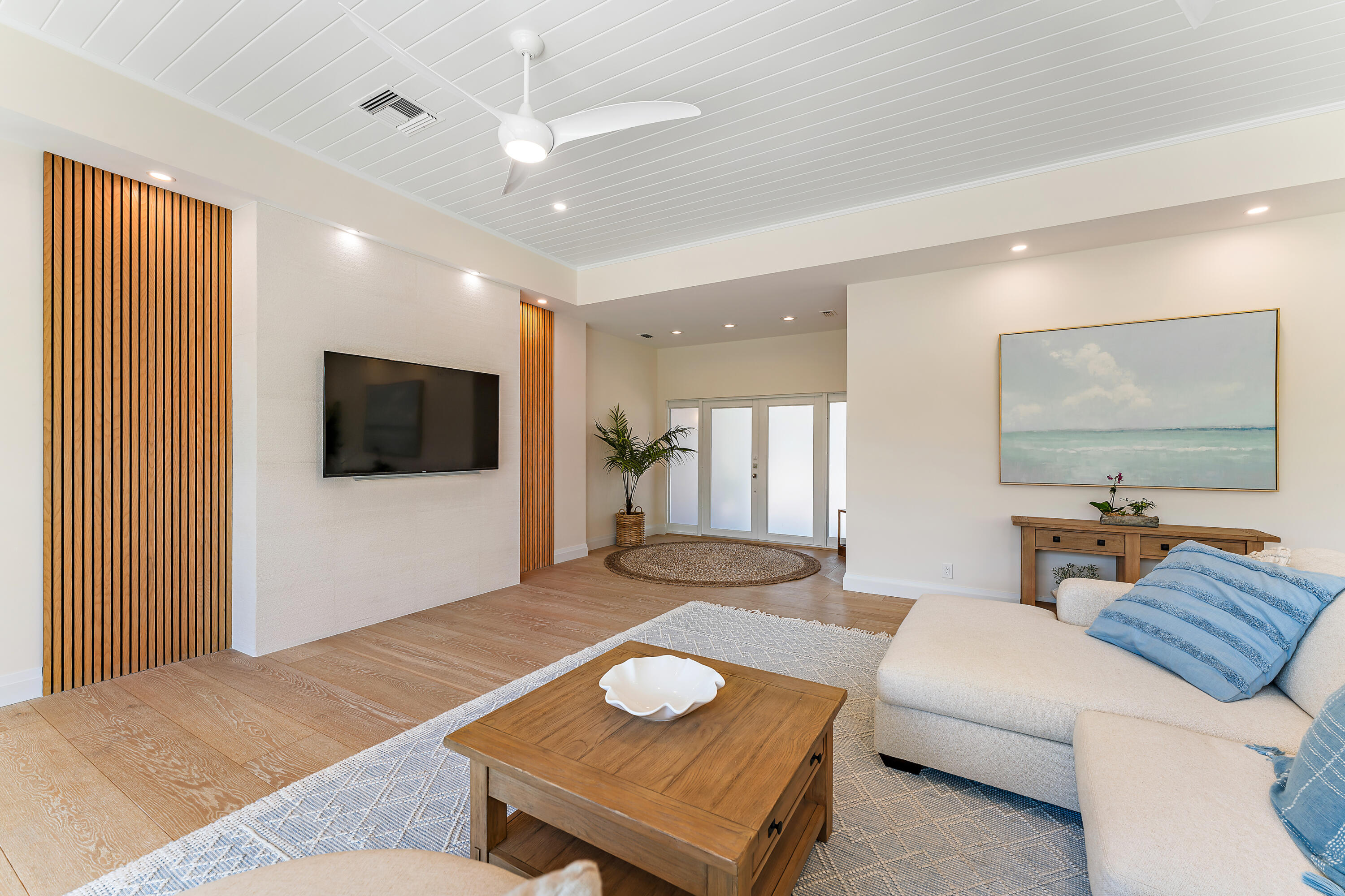 28 Coconut Lane