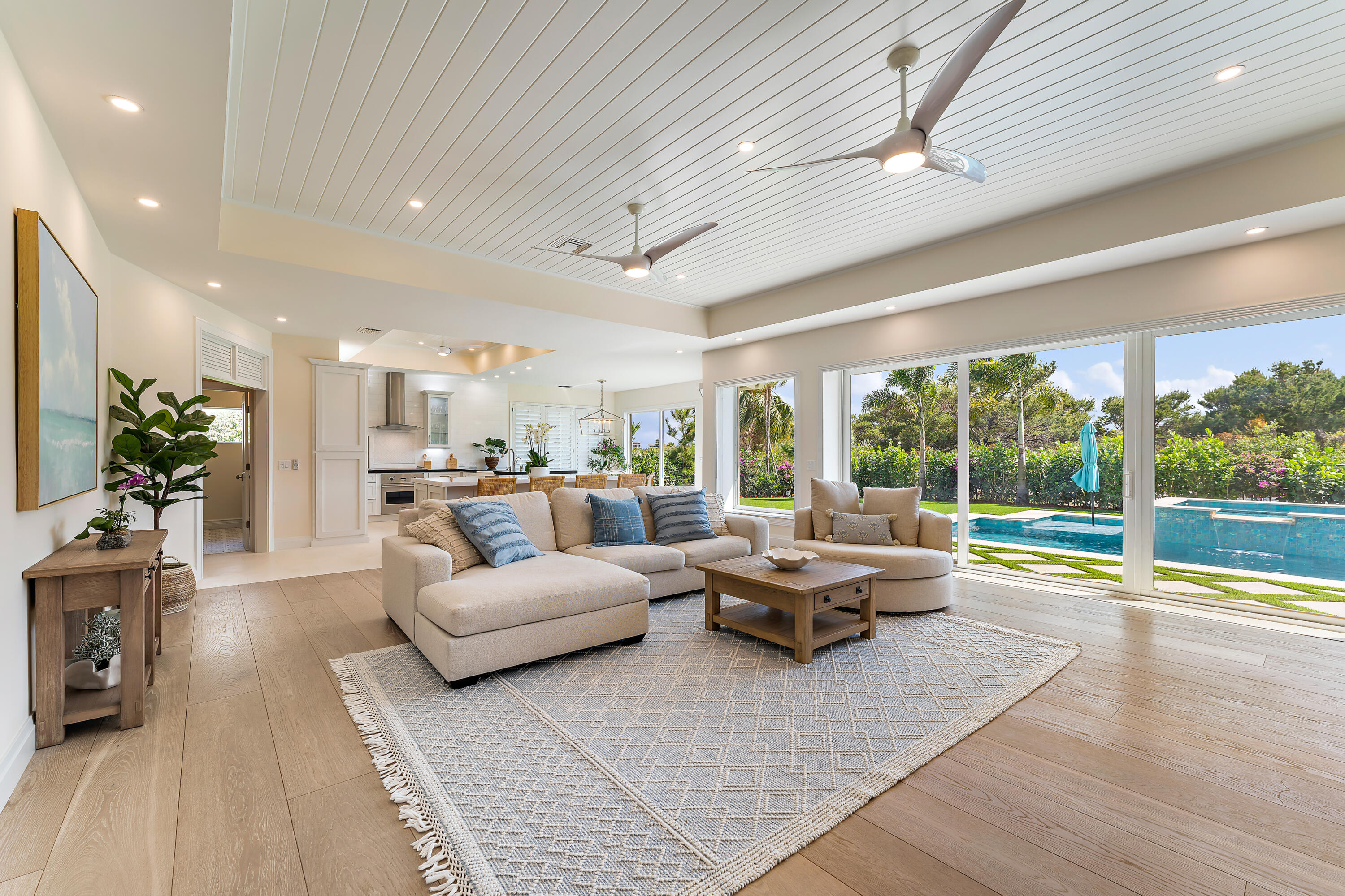 28 Coconut Lane