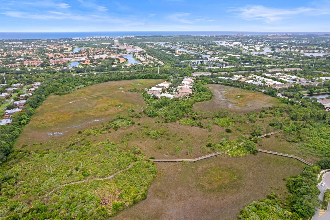 111 E Thatch Palm Circle