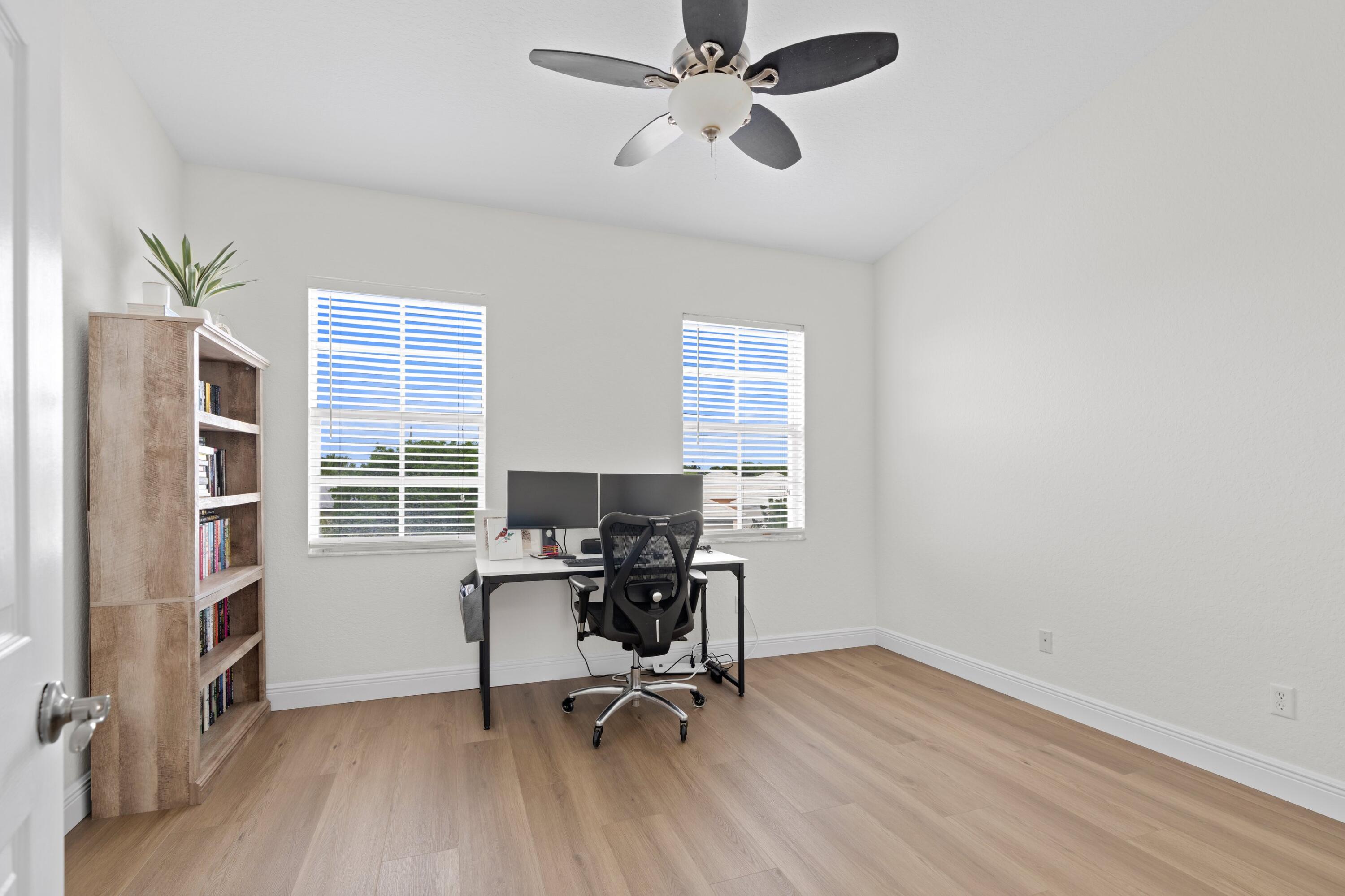 111 E Thatch Palm Circle