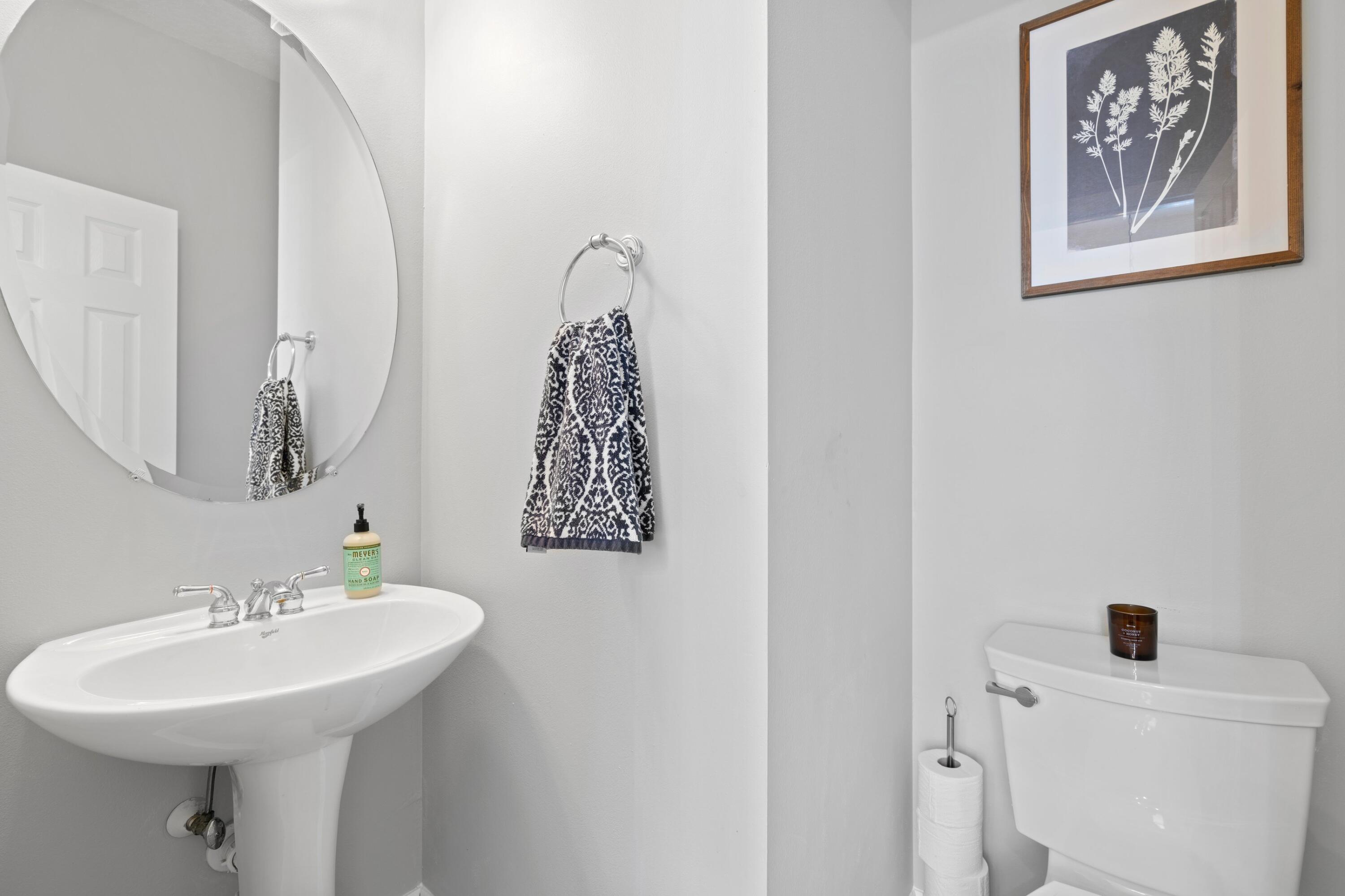 111 E Thatch Palm Circle